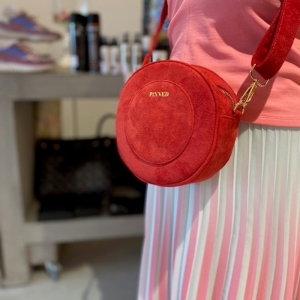 roundy bag vicky suede red 