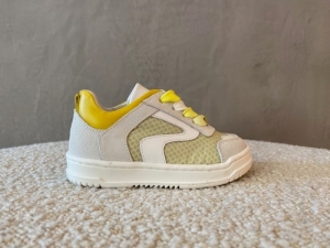 sneaker geel en groene kleur groen