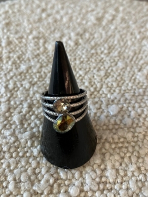 zilveren ring 2 groene stenen groen