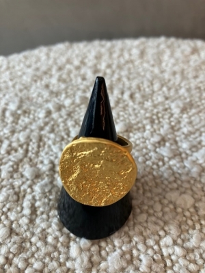 gouden ring gouden ronde goud