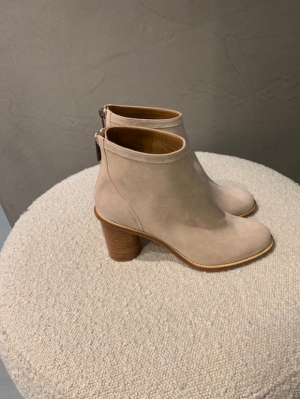 ZAZA light taupe beige