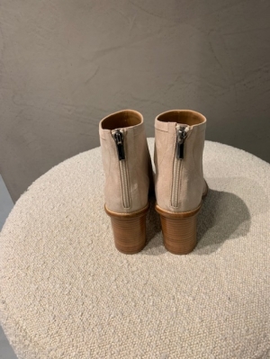 ZAZA light taupe beige