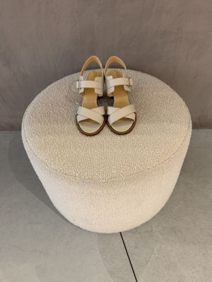 Carol beige