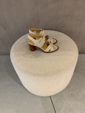Carol beige