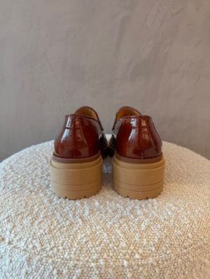 silvia cybill saddle bruin