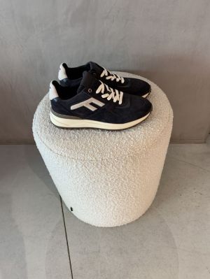 noppi blauw