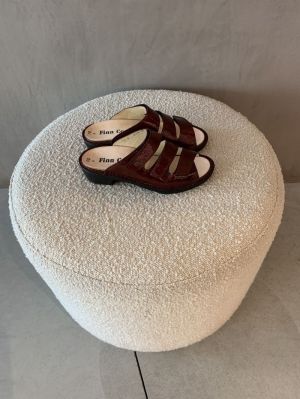 Canzo bordeaux