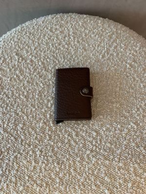 miniwallet bruin