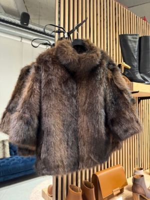 mantel lange mouw bruin
